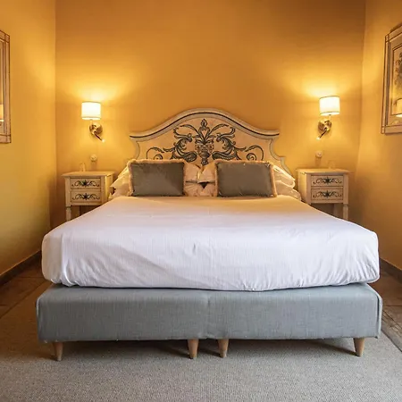 Residenza Il Colle לינה וארוחת בוקר 4*