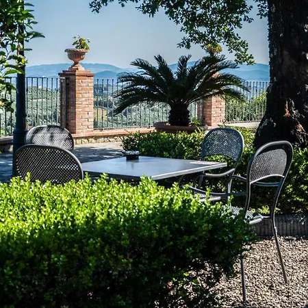 Bed & Breakfast Residenza Il Colle 4*