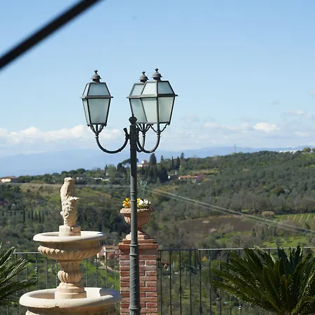 Bed & Breakfast Residenza Il Colle 4*