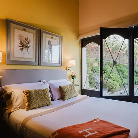 Bed & Breakfast Residenza Il Colle 4*